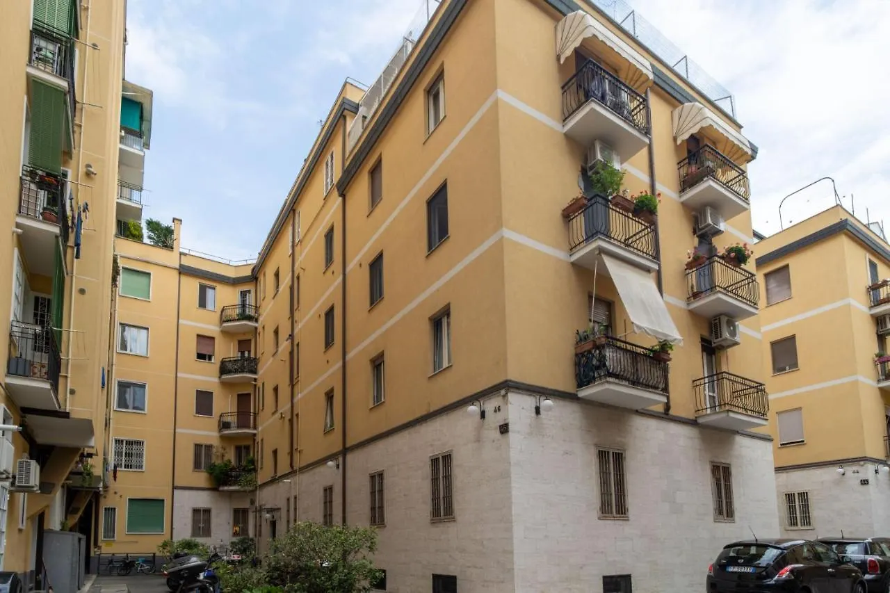 Apartment Easylife - Esclusivo Appartamento In Citta Studi Milan Italy